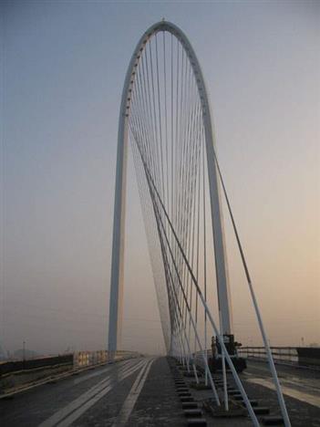 Ponte strallato di Calatrava