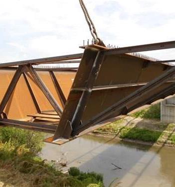 Ponte sul fiume Lambro